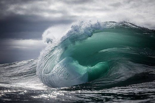 Click to enlarge The Wave - Majestic Power