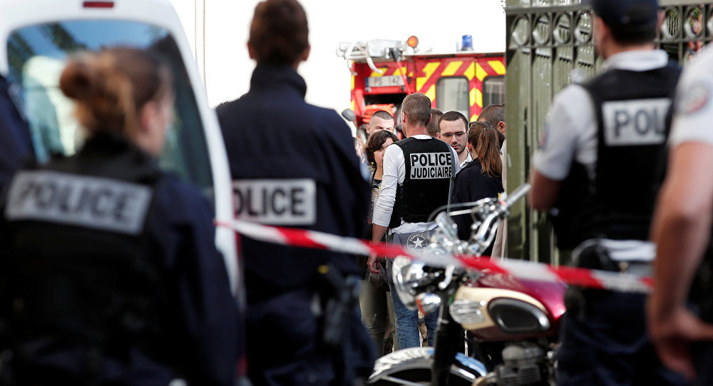 Click to enlarge France nightclub attack car ram