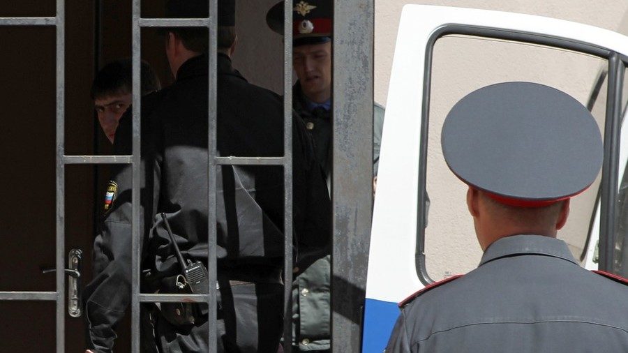 Russian policemen convoy