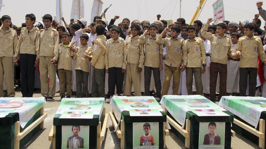 Mass funeral for children killed in Saudi-led coalition airstrike in Yemen