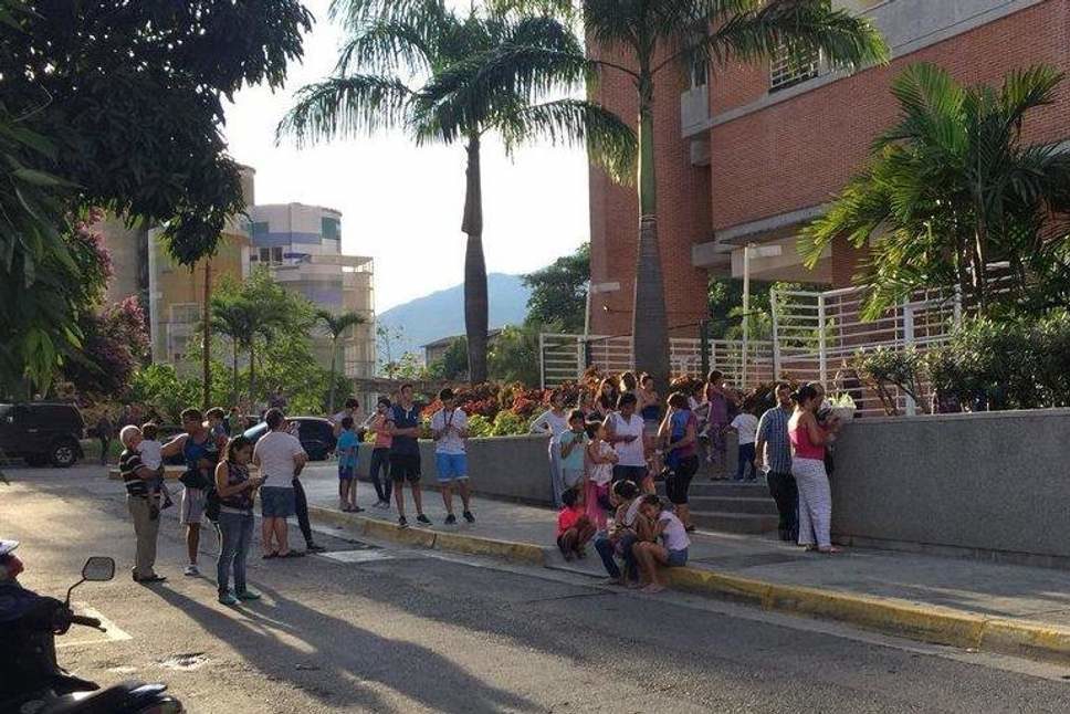 Click to enlarge earthquake hit the Northern Venezuela coast