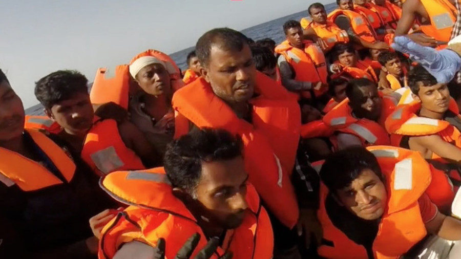 migrants