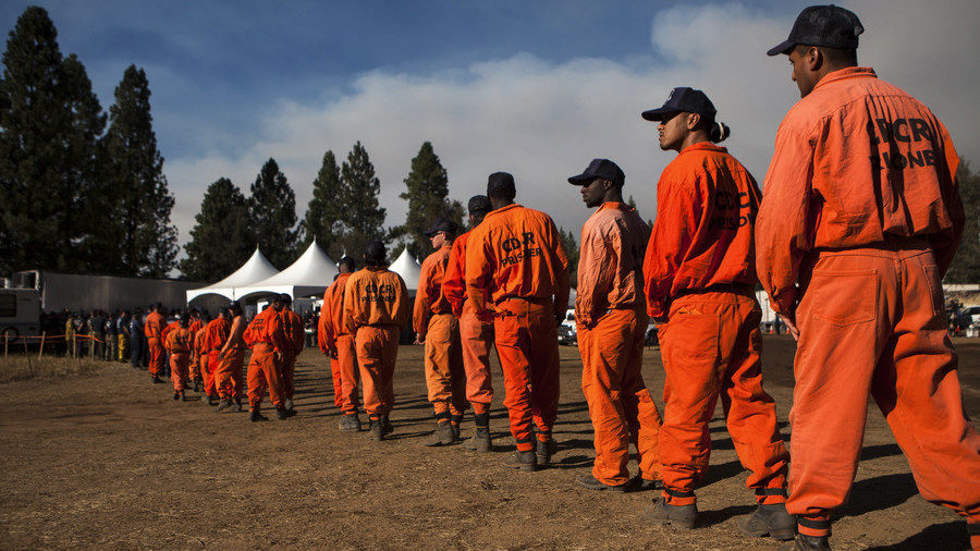 Click to enlarge prison workers