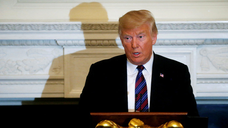 Click to enlarge President Trump speaks to evangelical leaders