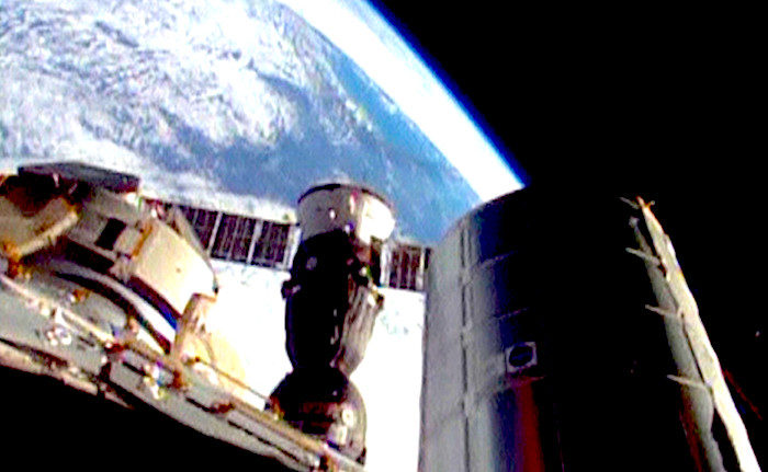 Click to enlarge Soyuz spacecraft