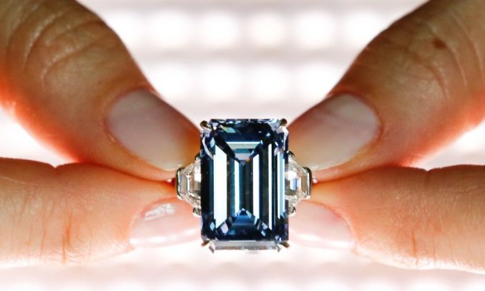 Click to enlarge blue diamond