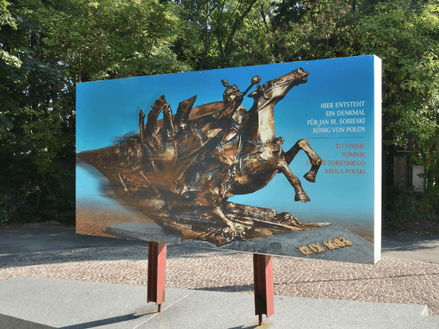 picture of polish king statue