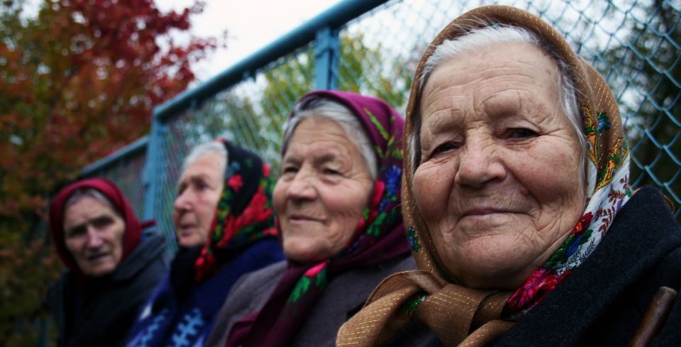 Click to enlarge Babushkas