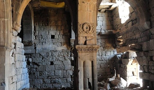 historical site Raqqa, looting Syria artifacts