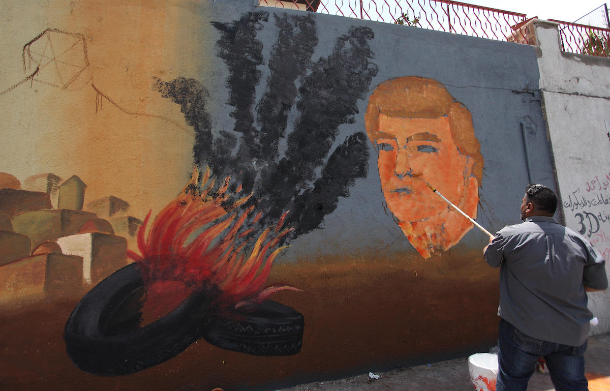 Click to enlarge Trump mural Gaza city