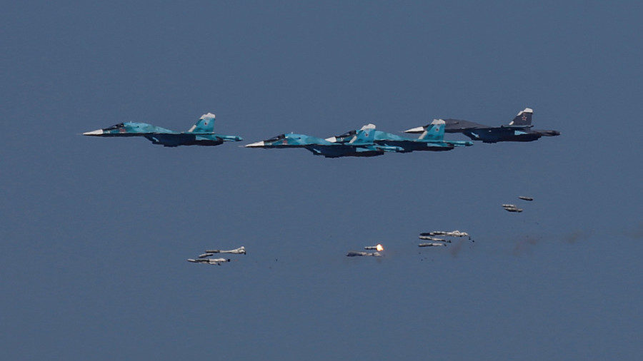 Click to enlarge Sukhoi Su-34 bombers