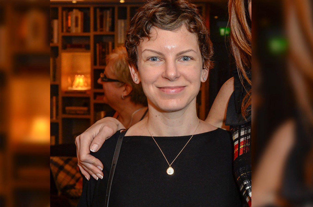 Click to enlarge Sara Bronfman-lgtet
