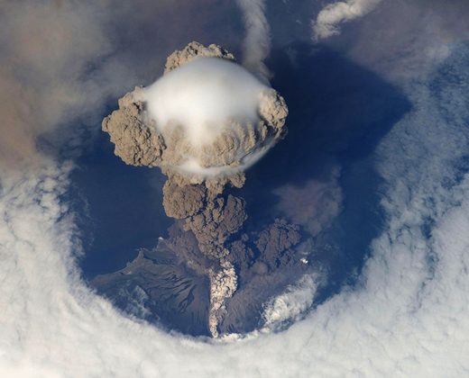 Click to enlarge Sarychev volcano 2009