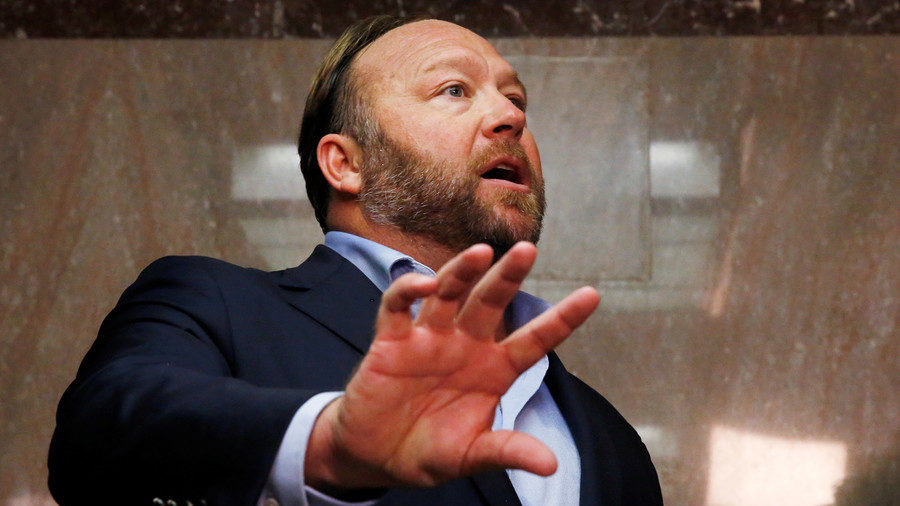 Click to enlarge Alex Jones of Infowars