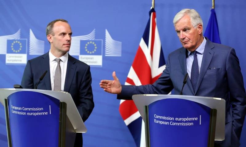 Dominic Raab and Michel Barnier