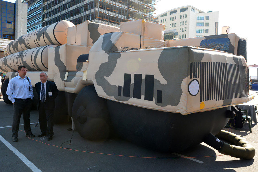 Click to enlarge An inflatable mock-up of an S-300 launcher