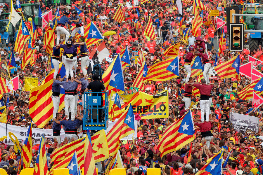 Click to enlarge catalonia protest
