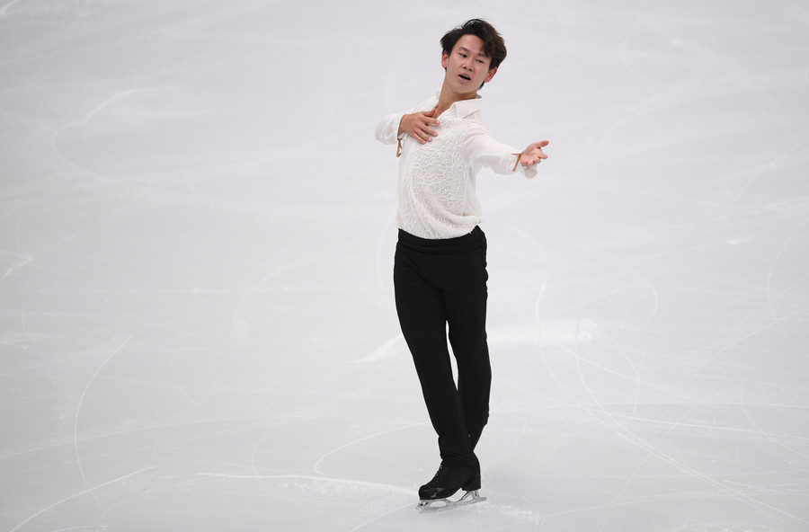 Click to enlarge Denis Ten