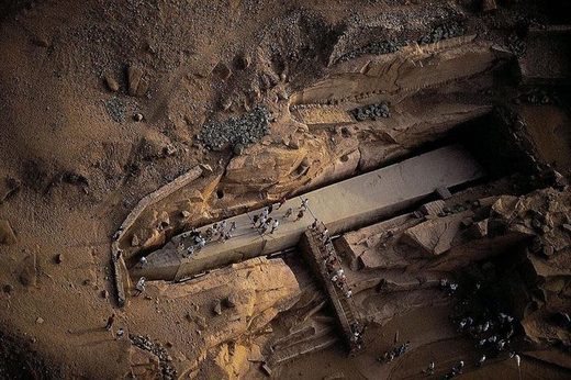 Click to enlarge Unfinished obelisk, Aswan