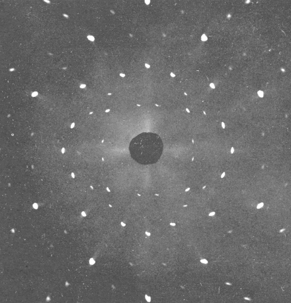 Click to enlarge X-ray diffraction from a single sodium crystal.