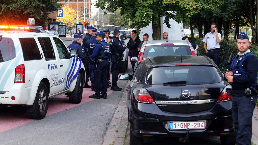 Click to enlarge knife attack brussels