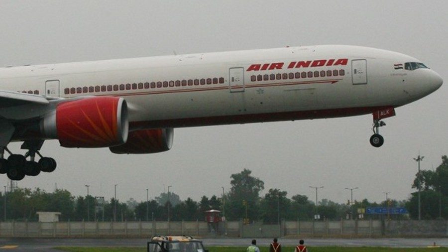 Click to enlarge air india plane
