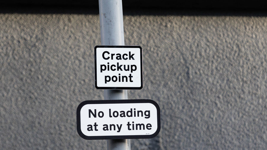 Click to enlarge hoax street signs