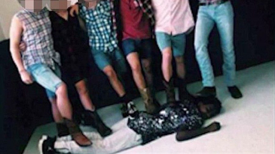white Alabama teens black student