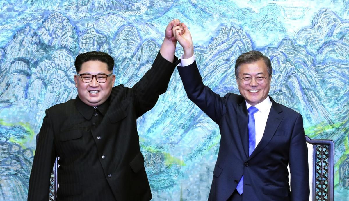 Kim Jong-un and Moon Jae-in