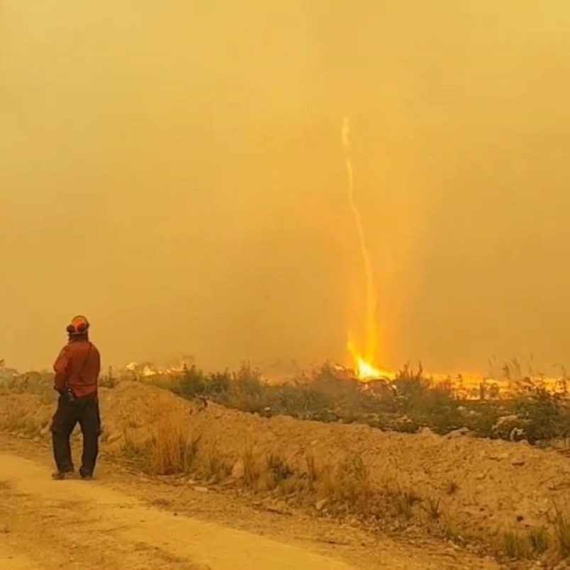 Video shows fire tornado in British Columbia, Canada — Earth Changes