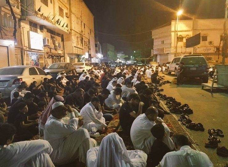 Saudi Shia muharram gathering on the street