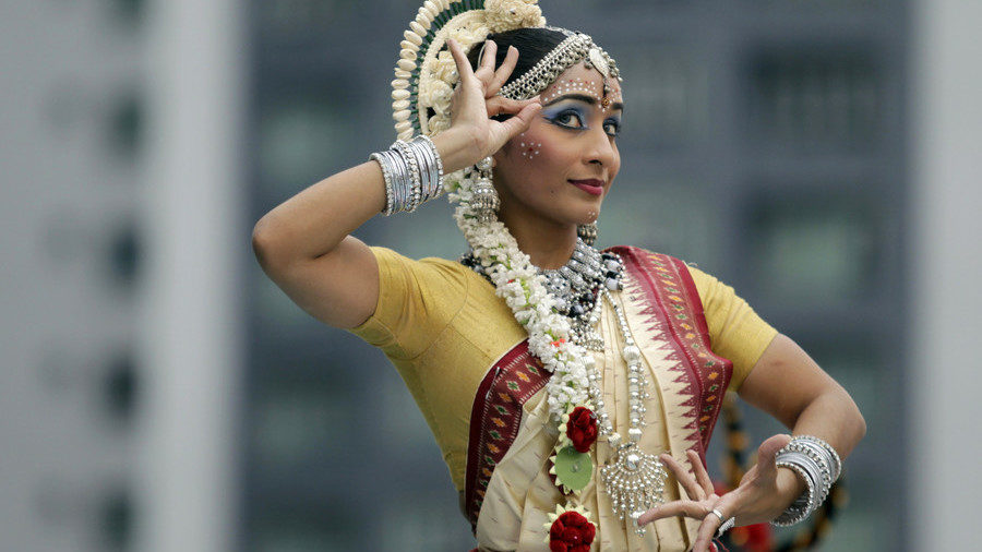 Click to enlarge Indian classical dancer