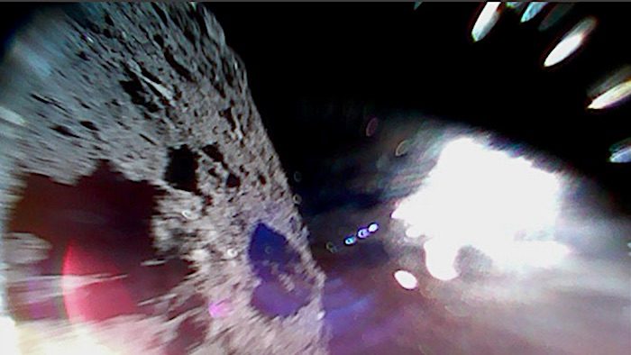 Ryugu Asteroid pic
