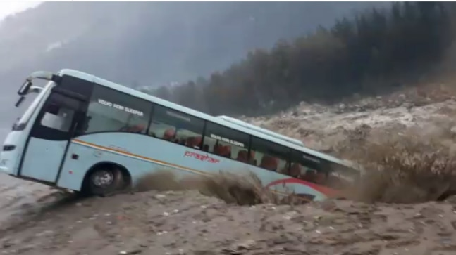 BUS FLOOD