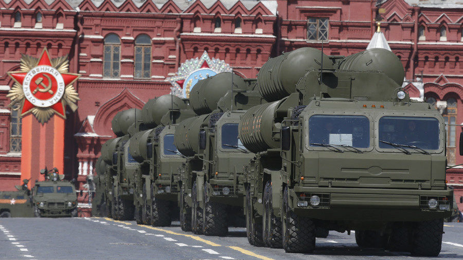 Russian S-400 Triumf anti-aircraft missile systems