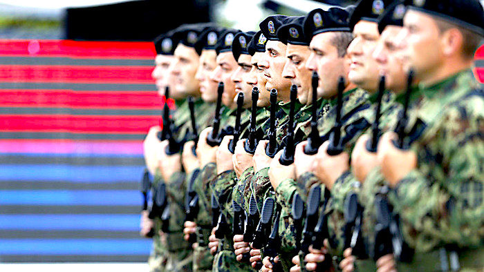Click to enlarge Serb troops