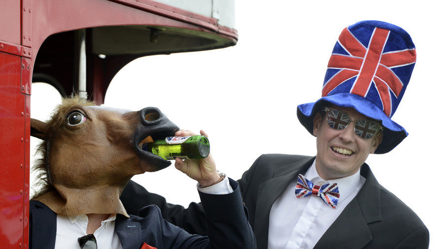 Click to enlarge brexit union jack hat horse