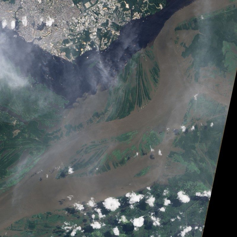 Click to enlarge Flooding near Manaus, Brazil 2009. NASA image created by Jesse Allen, using EO-1 ALI data provided courtesy of the NASA EO-1 Team