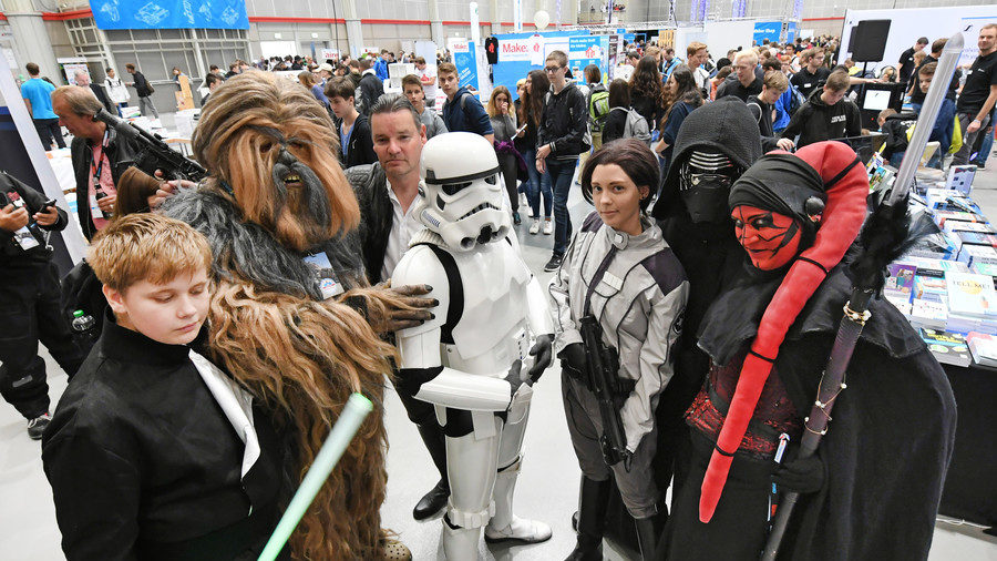 Click to enlarge star wars cosplay