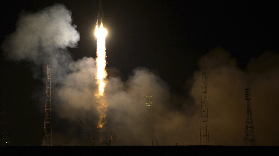 Click to enlarge Soyuz TMA-12M rocket