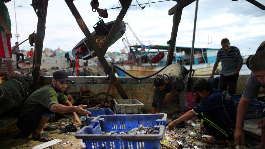 Click to enlarge Gaza fishermen