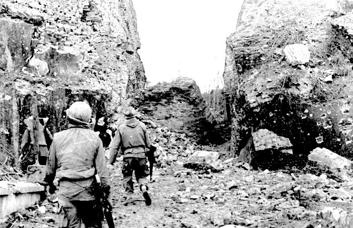 Vietnam soldiers