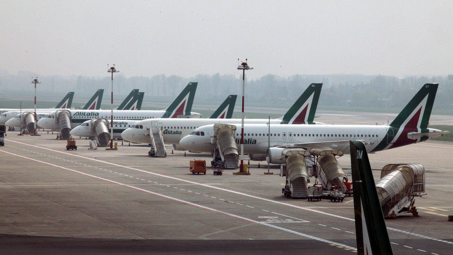 Click to enlarge alitalia Italy airport