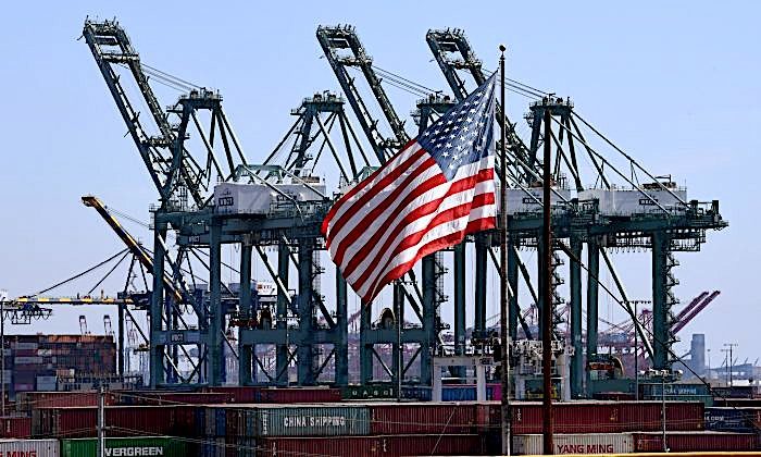 USFlag Port of Long Beach