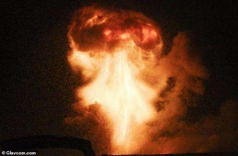 Click to enlarge Chernigov ukraine munitions expslosion