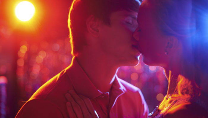 kiss
