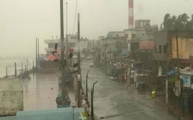 Click to enlarge Cyclone Titli at odisha coast rain