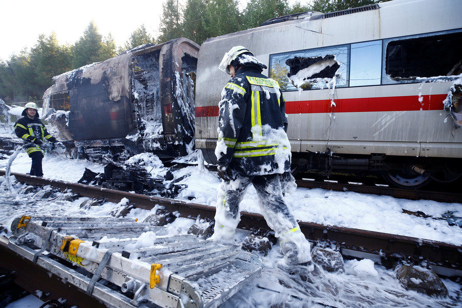 Click to enlarge Munich train fire Oct 11 2018