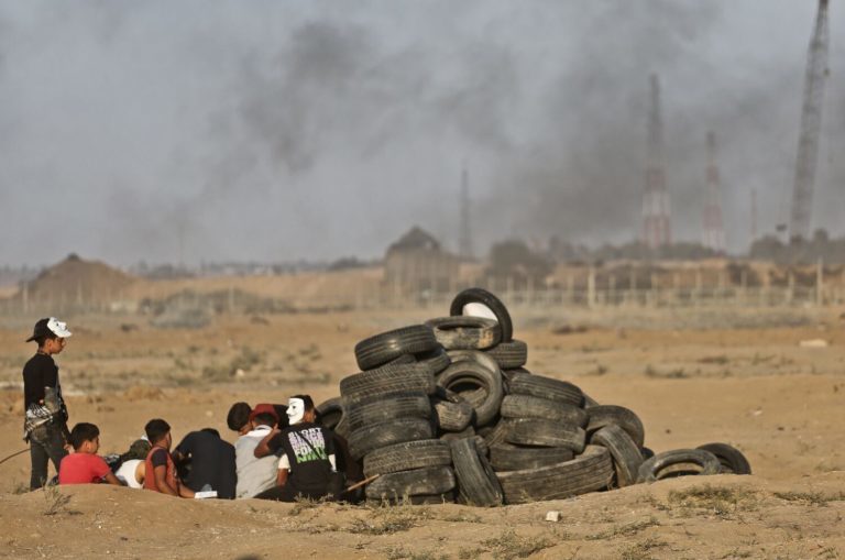 Click to enlarge Protests at the Gaza fence Oct. 12 2018