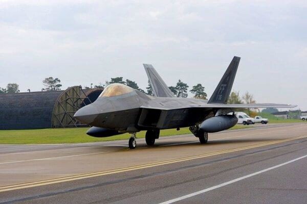 Click to enlarge F-22 Raptor